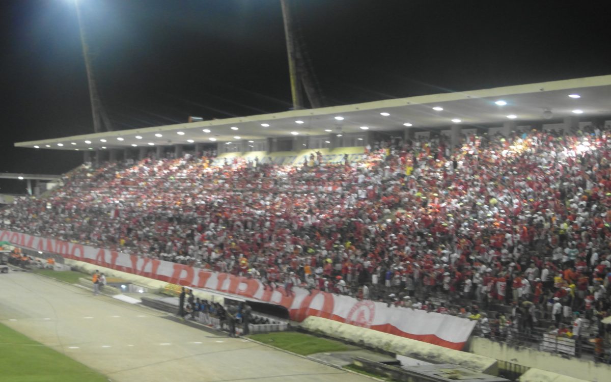 CONFIRA OS PÚBLICOS DO CRB NESTA SÉRIE B COMO MANDANTE