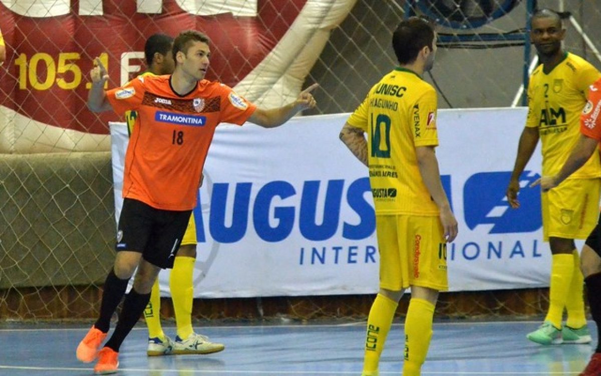 TAÇA BRASIL DE FUTSAL, CARLOS BARBOSA É   TRICAMPEÃO