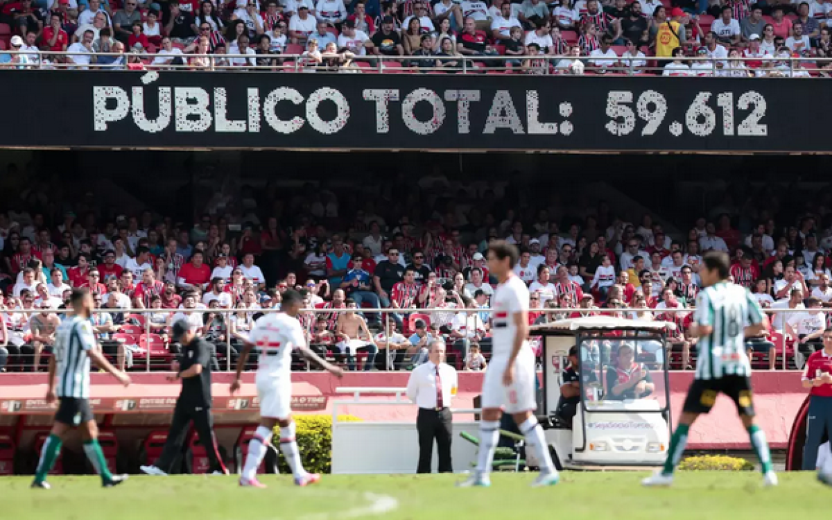 CBF ACABA COM JOGOS ÀS 11h