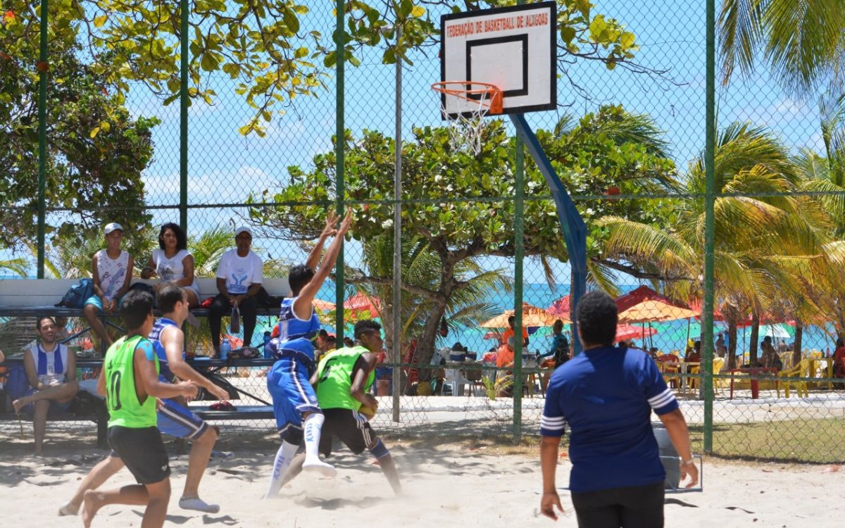 Torneio de basquete de praia será disputado nas areias de Pajuçara