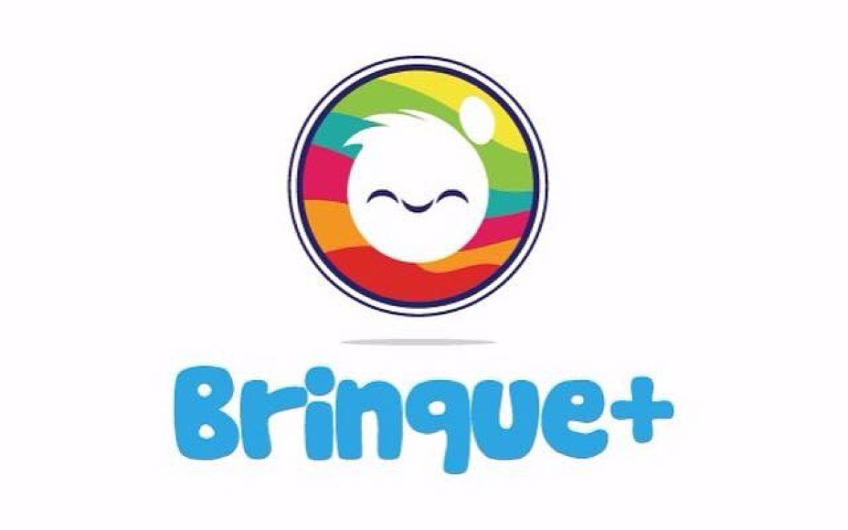 BRINCAR É ESSENCIAL PARA A CRIANÇA