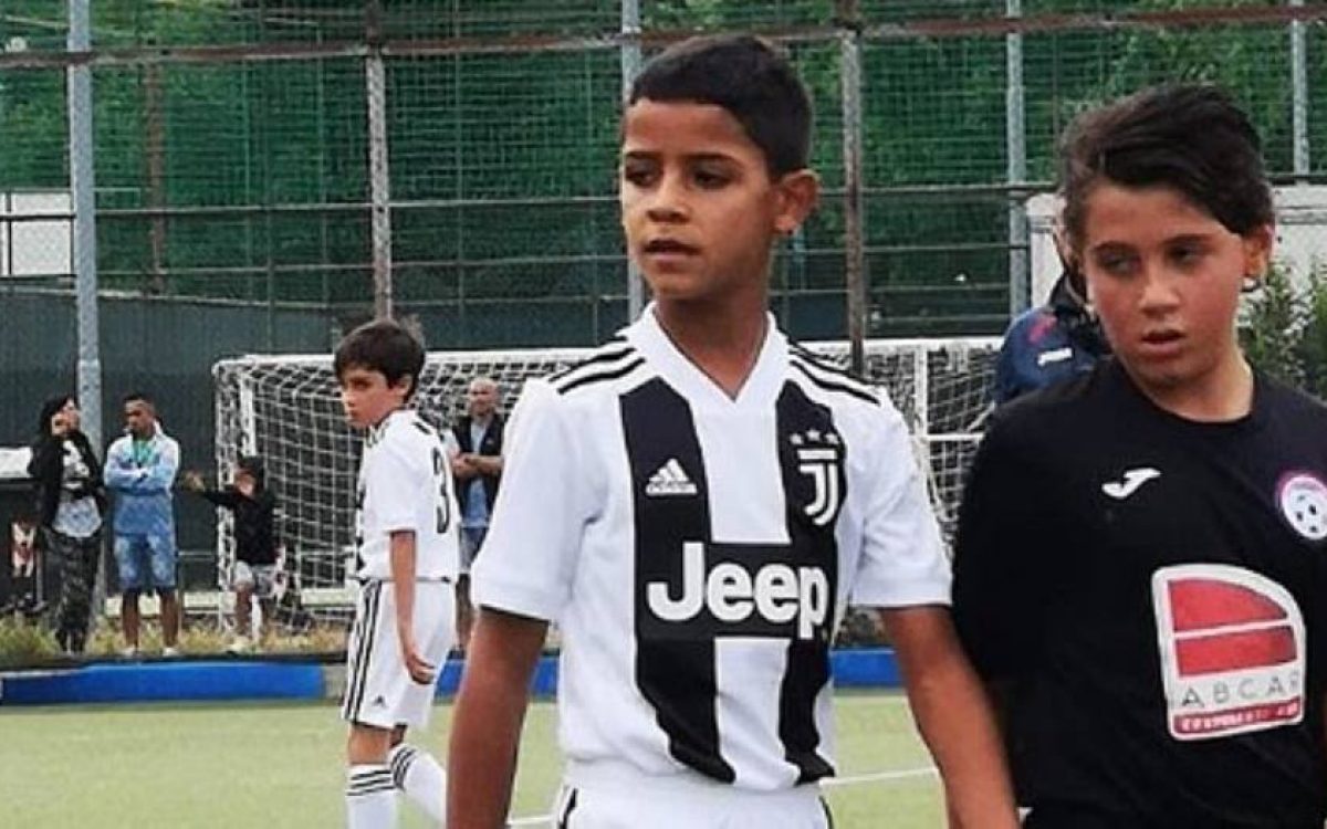 Filho de Cristiano Ronaldo estreia com quatro gols no Sub-9 da Juventus