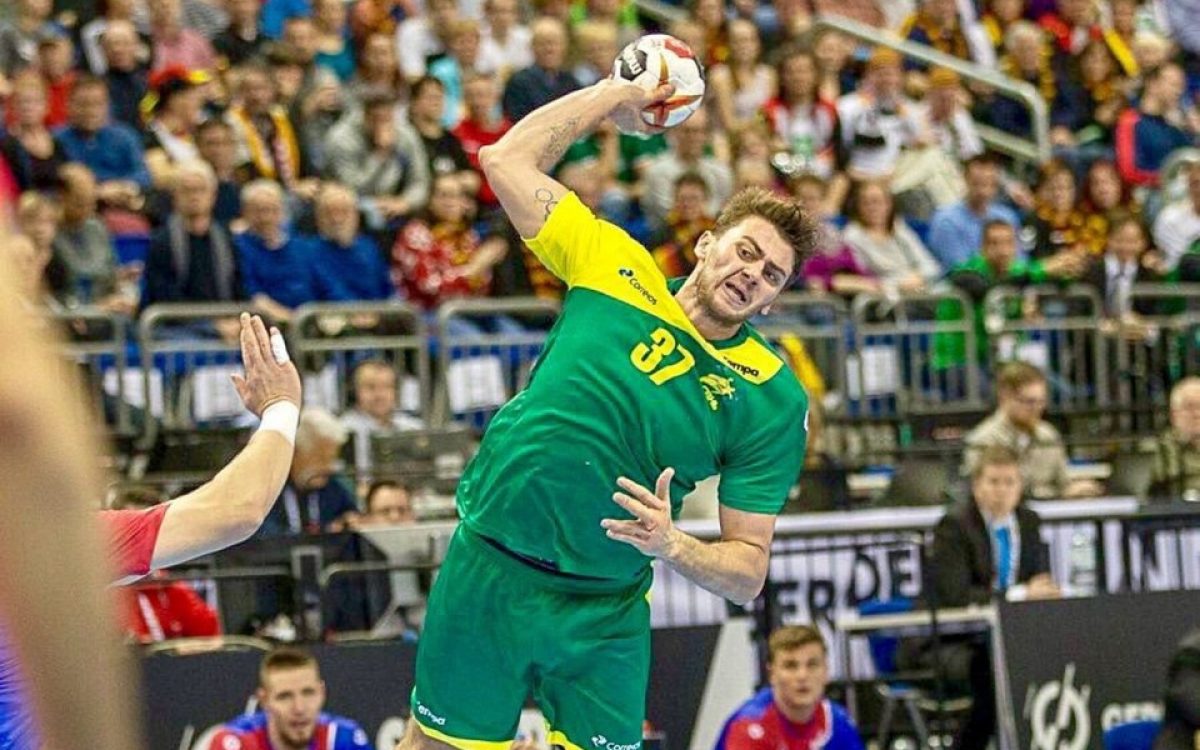 Brasileiro Haniel Langaro acerta com o Barcelona
