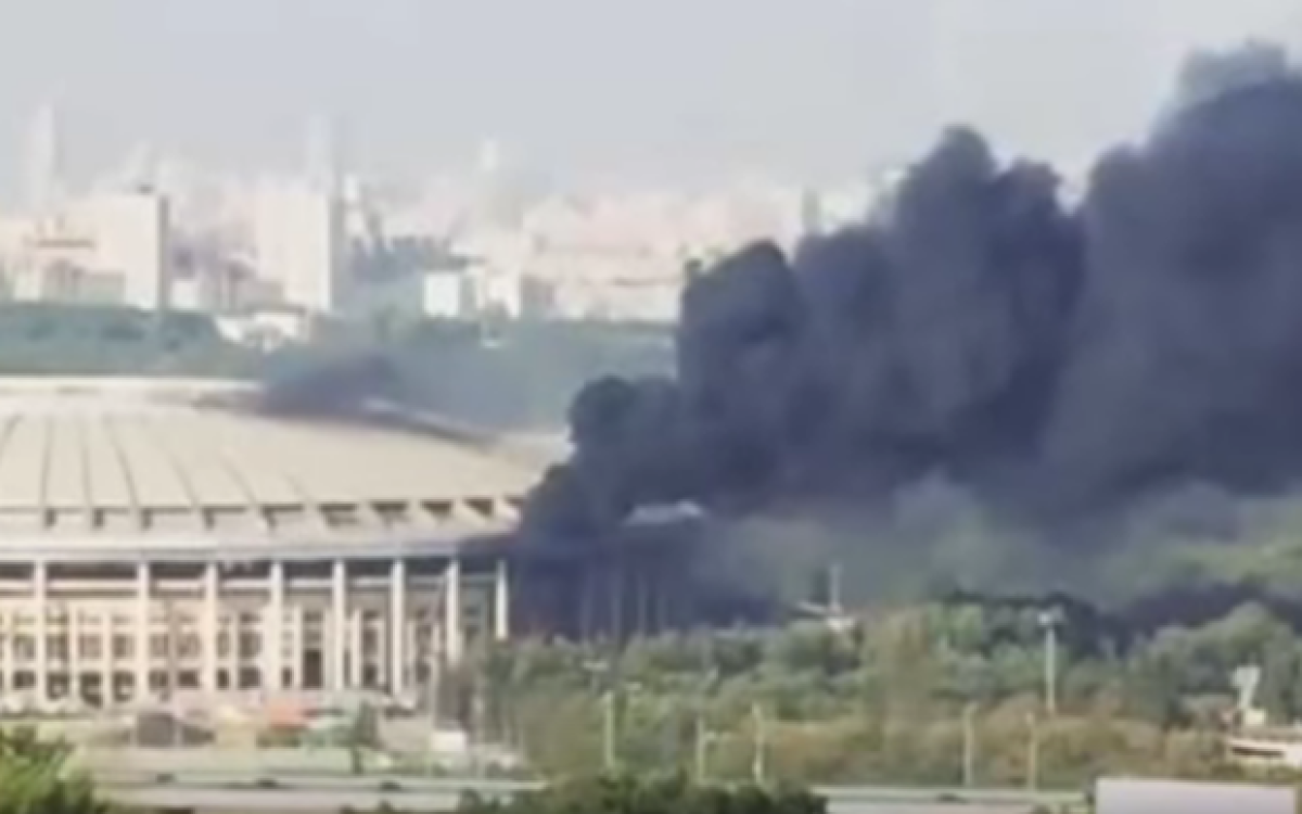 INCÊNDIO ATINGE PALCO DA FINAL DA PRÓXIMA COPA