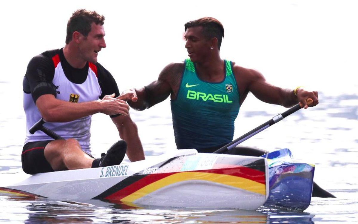RIO 2016: Isaquias Queiroz é prata  na canoagem de velocidade