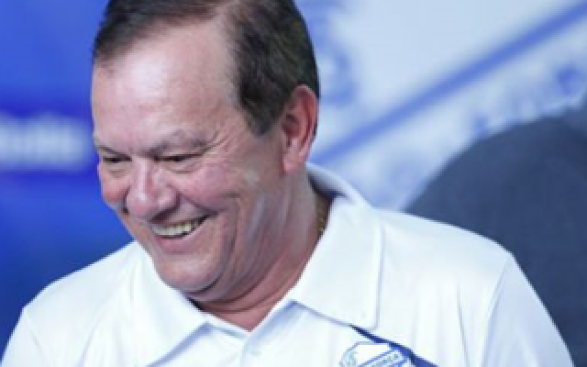 EM COLETIVA RAFAEL AFIRMA: A CAMISA 38 JÁ TEM DONO