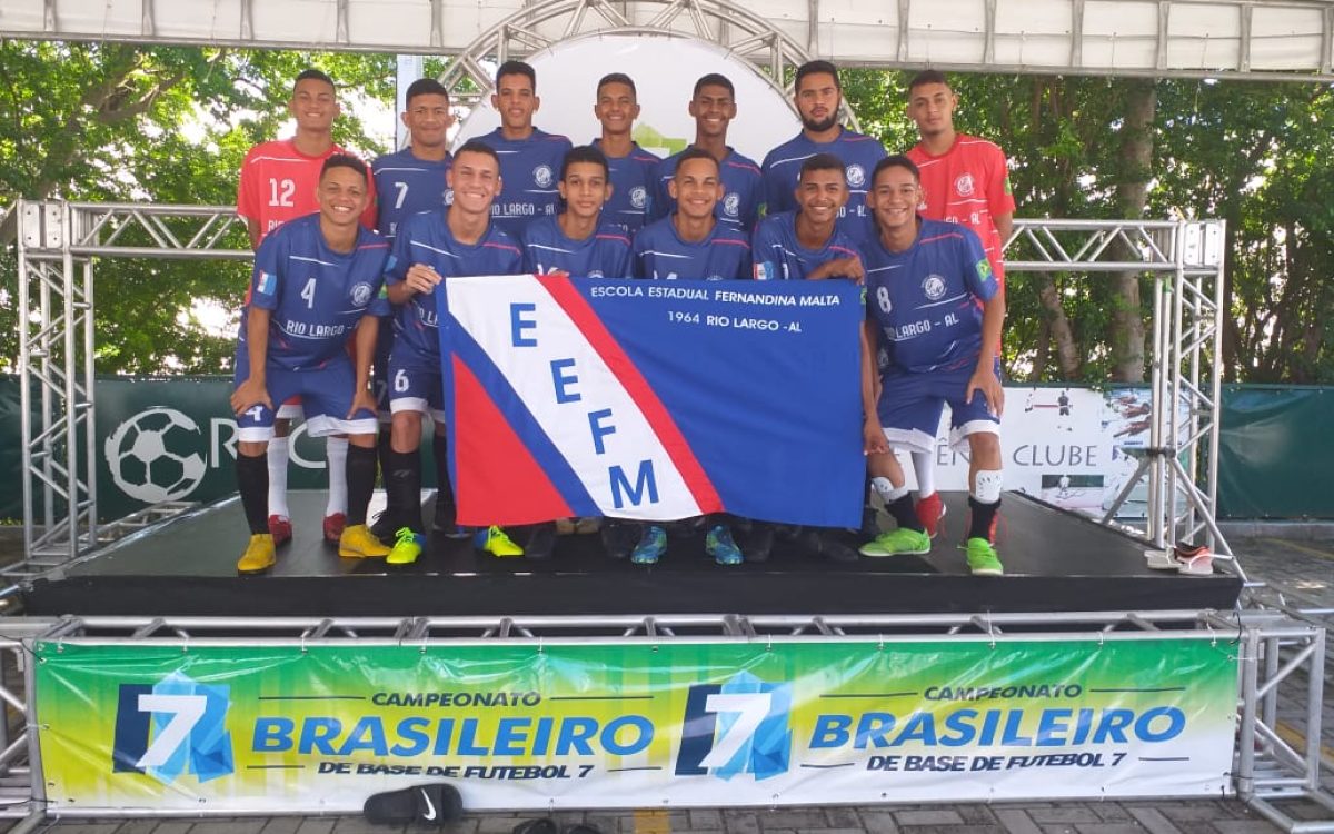 Time da Escola Fernandina Malta é Campeão Brasileiro de Base de Fut7 Juvenil em Recife